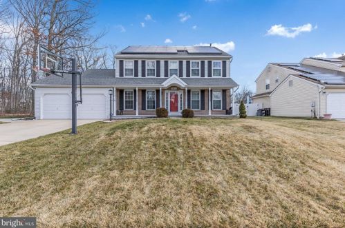 15 Edgemere Ct, Erial, NJ 08081-4317