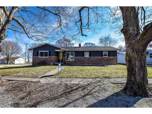 230 Pine St, Maroa, IL 61756-9240