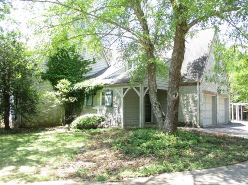 2361 Tucker Mill Rd, Conyers, GA 30094-3337