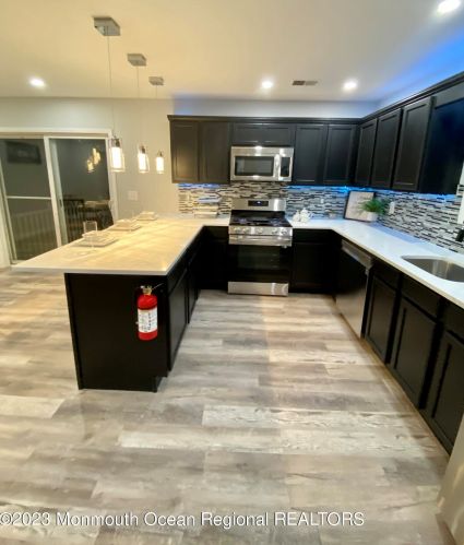 522 Tappan St, Lacey, NJ 08731-2351