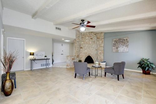 1305 August Dr, Austin TX  78753-2909 exterior