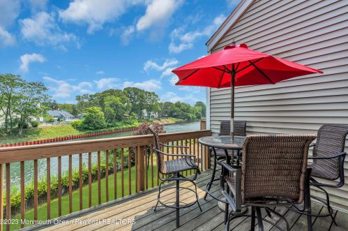 12 Intercoastal Way, Point Pleasant Beach, NJ 08742-3867