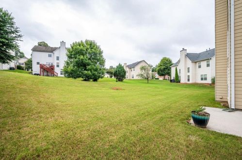 3489 Hamlin Sq, Atlanta GA  30331-7992 exterior