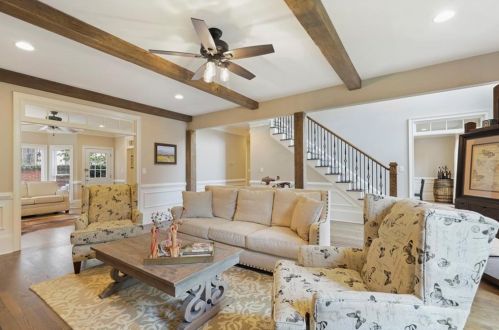 205 Embassy Ct, Atlanta GA  30328-4854 exterior