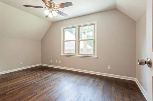 810 Mabry Rd, Atlanta GA  30328-2662 exterior