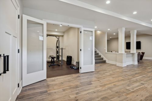 267 Middaugh Rd, Willowbrook IL  60514-1067 exterior