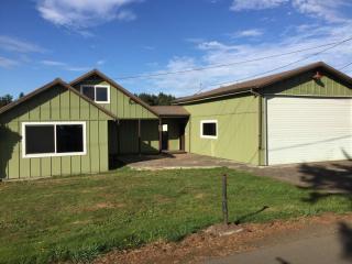3908 12th St, Lees Camp, OR 97141-2635
