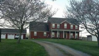 2764 Valley Creek Rd, Culleoka, TN 38451-2352