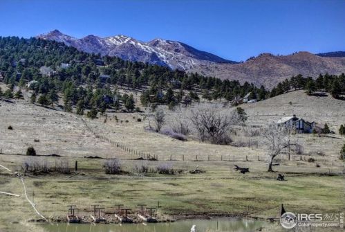 8417 Foothills Hwy, Boulder CO  80302-9351 exterior