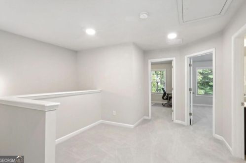 7021 Kingswood Run Dr, Atlanta GA  30340-1865 exterior