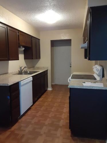 2810 Ridge Crest Dr, Fort Worth TX  76133 exterior