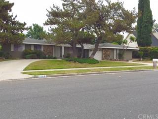 5240 Coventry Dr, Riverside, CA 92506-1525