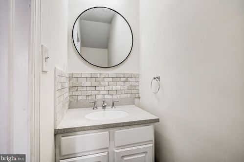 1729 28th St, Philadelphia PA  19145-1711 exterior