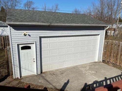 1040 51st Pl, Gary IN 46409-2931 exterior