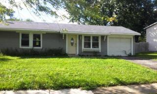 175 Creekside Dr, Lemont, IL 60440-2751