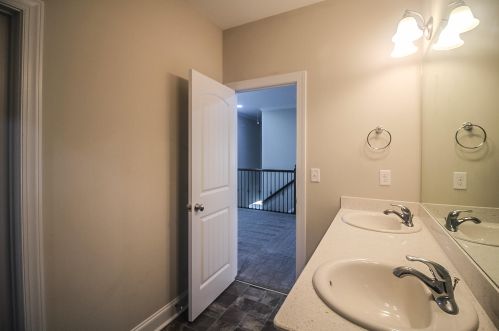 711 Thornbury Rdg, Evans GA  30809-8294 exterior