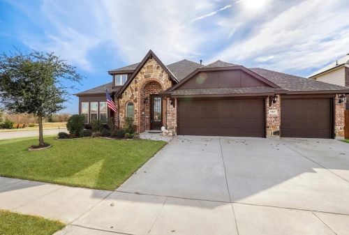 960 Mangrove Dr, Rockwall, TX 75087-6917