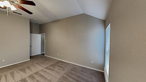 8129 Hulen Park Cir, Fort Worth TX  76123-1422 exterior