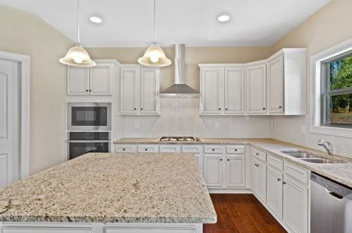 4301 Boardwalk, Conyers GA  30013-1464 exterior