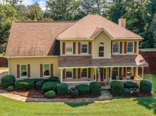 100 Oakland Cir, Mcdonough, GA 30253-6475