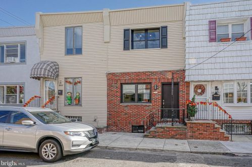 3005 Colorado St, Philadelphia, PA 19145-4806