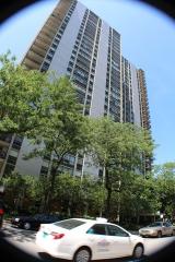 1255 Sandburg Ter, Chicago IL  60610-2258 exterior