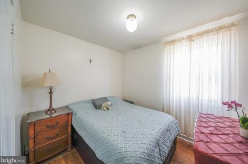 12100 Connecticut Ave, Silver Spring MD exterior