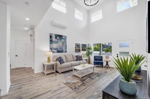 3607 Nipo St, Honolulu HI  96822 exterior