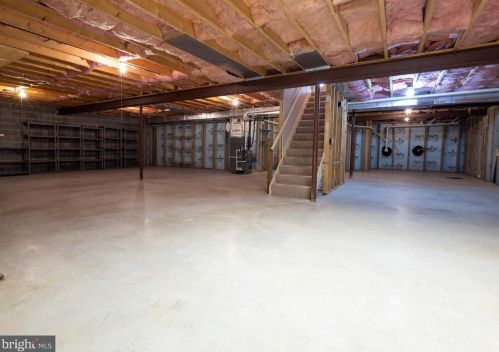 209 Sutherland Rd, Lancaster PA  17603-9053 exterior