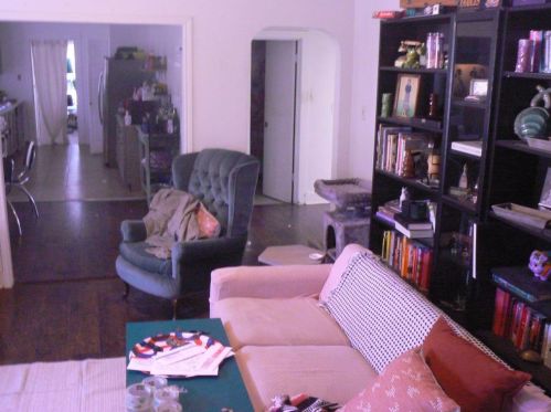 2001 Fairmount Ave, Fort Worth TX  76110-1856 exterior