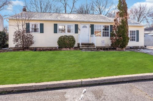 197 Milton Ave, Cliffwood, NJ 07721-1060