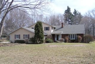 7551 Hollycroft Ln, Concord Township, OH 44060-5612