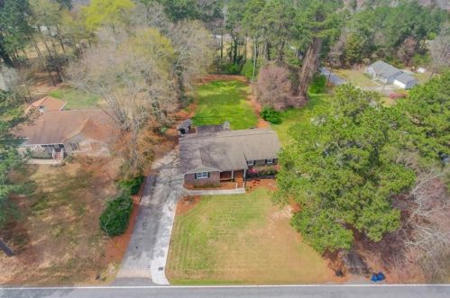 2570 Lake Capri Rd, Conyers, GA 30012-3342