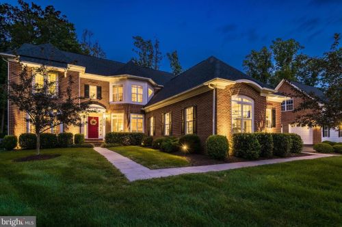 20500 Stone Fox Ct, Leesburg, VA 20175-7223