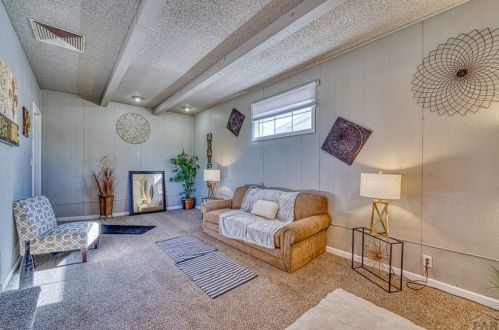 48 Duke St, Pueblo CO  81005-1604 exterior