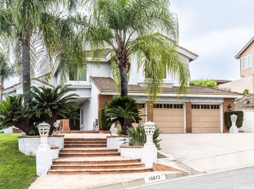19872 Sunset Vista Rd, Walnut, CA 91789-5328