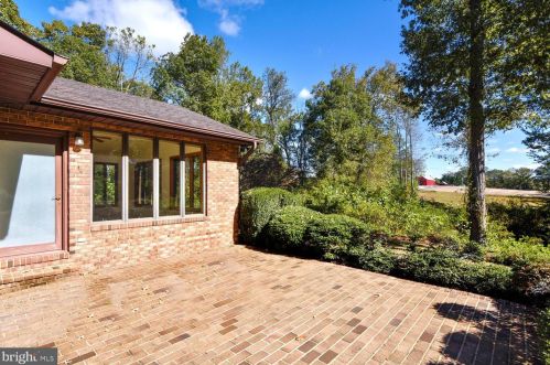 3255 Patuxent River Rd, Davidsonville MD  21035-2237 exterior