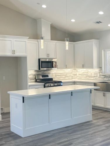 8150 Westhill Rd, Valley Springs, CA 95252-9482