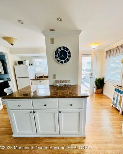 27 Shore Way, Lavallette NJ  08735-1937 exterior