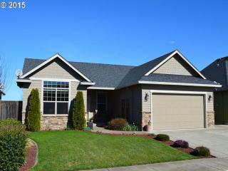 140 Auburn Ln, Walker OR  97426-7918 exterior