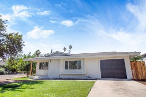 2834 Wall Ave, San Bernardino, CA 92404-3633