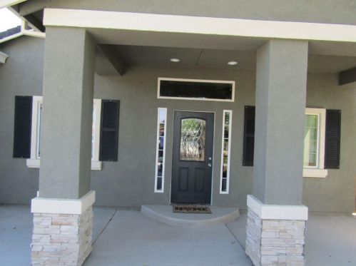 418 Empire Ave, Modesto, CA 95354-3842