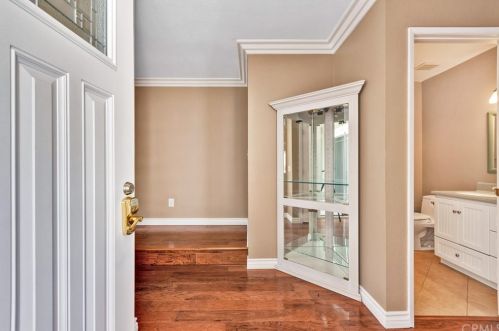 3495 Windspun Dr, Huntington Beach CA  92649-2030 exterior