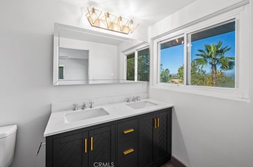 156 Peralta Hills Dr, Anaheim CA  92807-3431 exterior