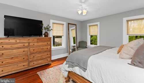 106 Jefferson Ave, Haddonfield NJ  08033-3412 exterior