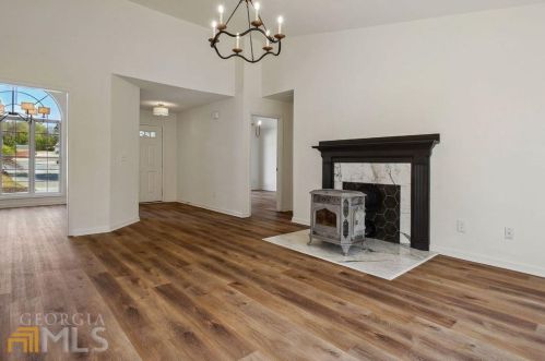 7140 Timberbrooke Dr, Gainesville, GA 30506-6352