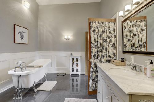 4301 Fox St, Englewood CO  80110-5616 exterior