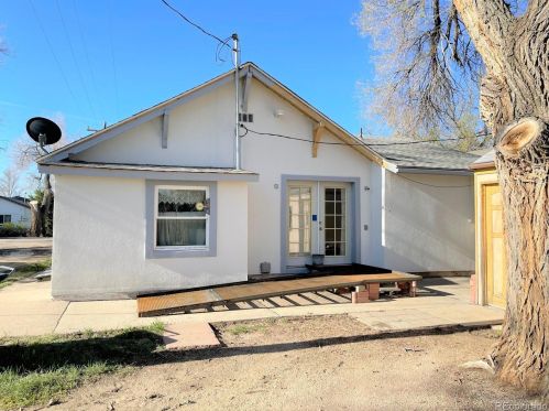 852 7th St, Limon, CO