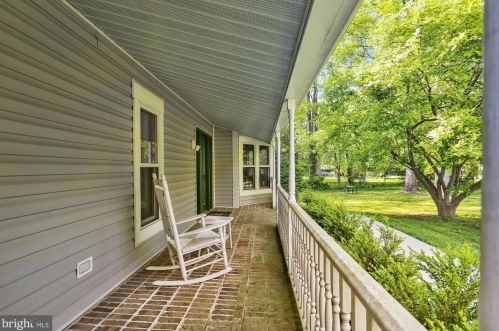 611 Bryants Nursery Rd, Silver Spring, MD 20905-3852