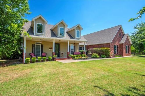 863 County Street 2921, Tuttle, OK 73089-2423